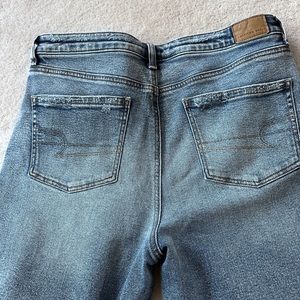 AE Mom Jeans Stretch 12 short